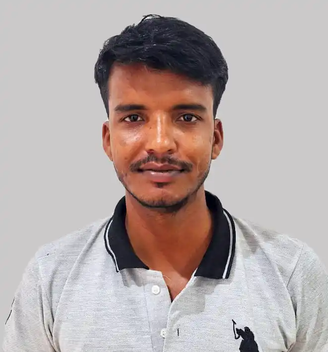 Rakesh-kumar-driver-vahan-chalak